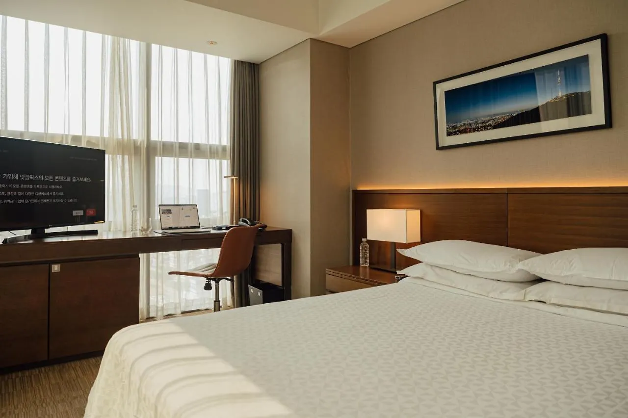 Hotel Four Points By Sheraton Josun, Seoul Station
